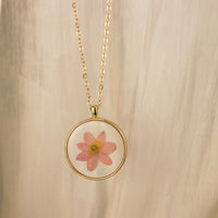 Pink chrysanthemum Resin Dried Flower Necklace | Birthday Gifts|
