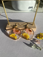Dried Flower Handmade Circle Resin dainty Earring | birth flower jewelry | Real Flower Dangle Earrings|