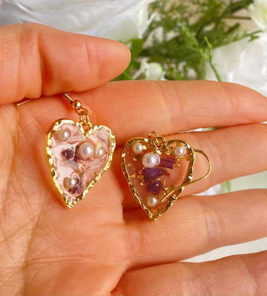 Dried Flower Handmade Heart Shape Resin dainty Earring | Triangle Resin jewelry | Real Flower Dangle Earrings| Pearl Earring