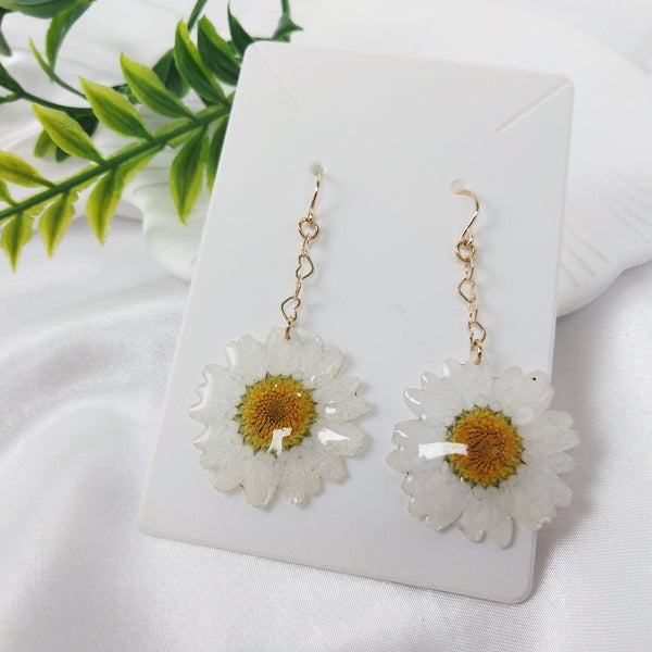 White Daisy Handmade Dried Flower Earrings | Long Resin Flower Embossed Earrings|